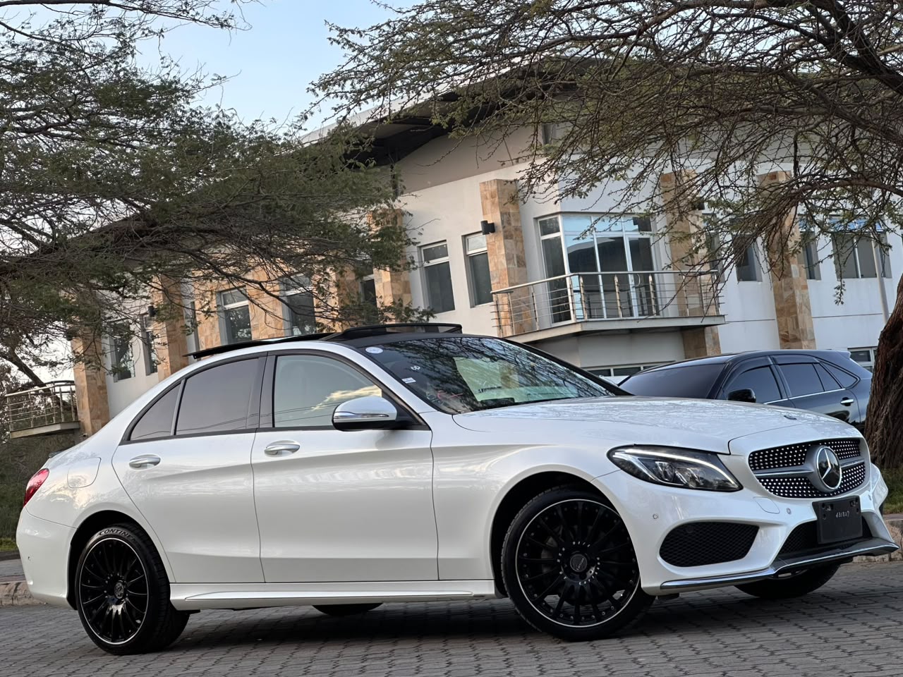 MERCEDES BENZ